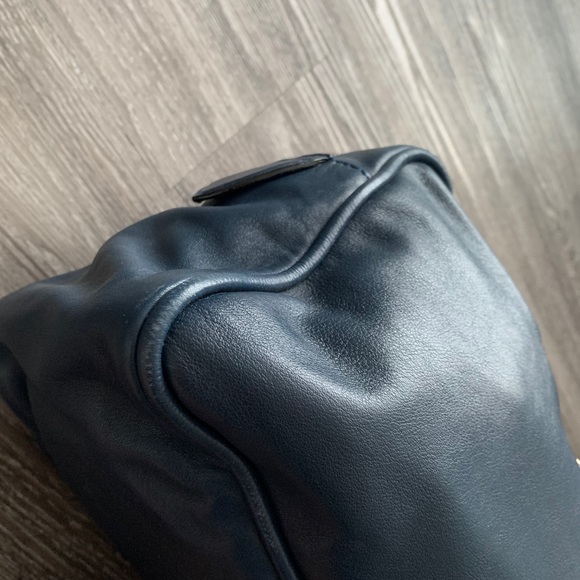 SOLD! Marc Jacobs Bag - Picture 13 of 16